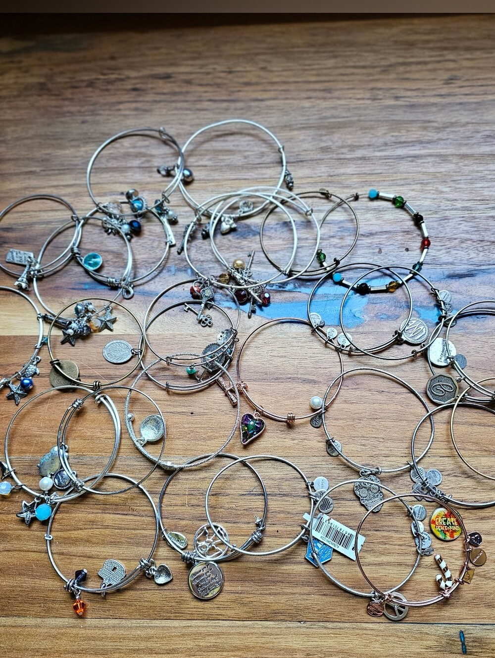 Craft Jewelry Lot 29 Wire Expandable Charm Bangle Bracelets Inc 10 Alex And Ani
